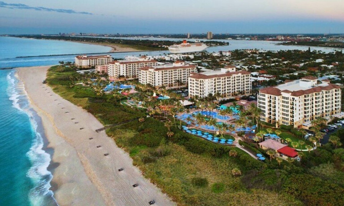 Palm Beach Shores Hotel | Marriott Ocean Pointe on the Ocean!