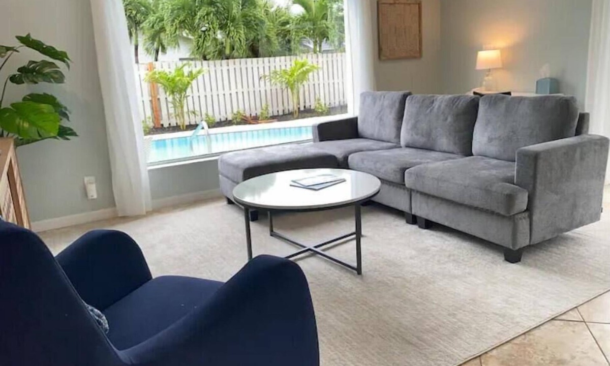 Seacoast Shores House | Modern coastal home w/heated pool & pet friendly