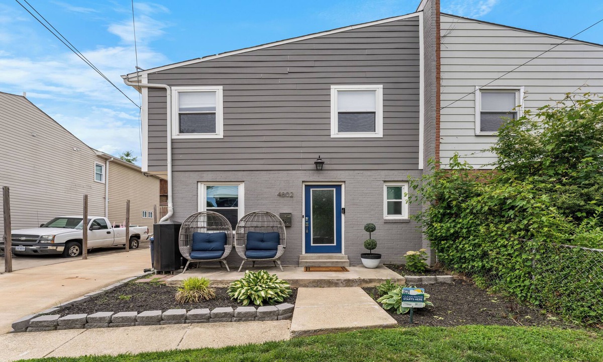 Michigan Park House | Modern DC Retreat w/Parking for 4 Cars! -Brookland