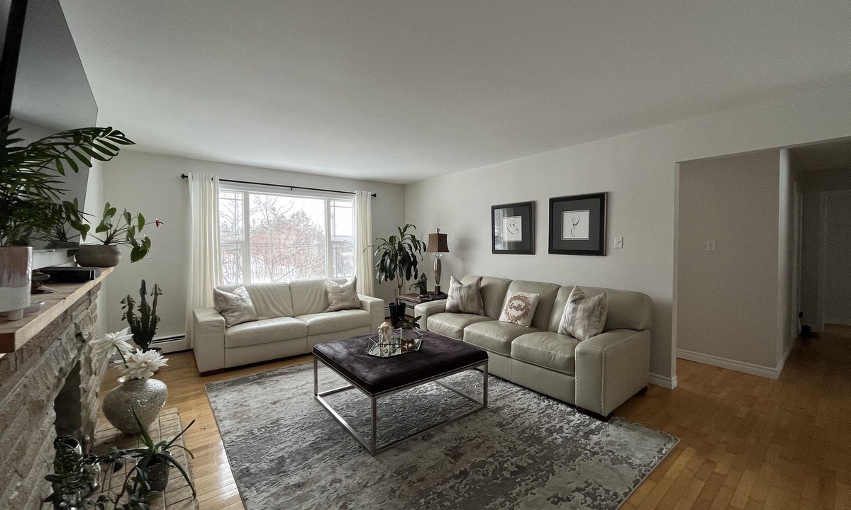 Conception Bay South House | Modern Executive & Stylish Home