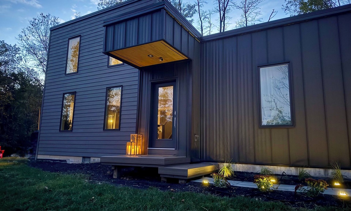 Berkeley Springs House | Modern Mountain Escape Near Berkeley Springs w/Hot Tub, Pet-Friendly