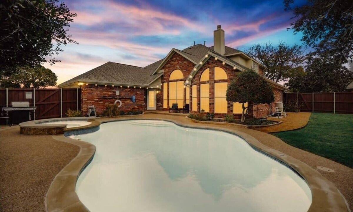 Rowlett House | Modern, Spacious - Pool & Backyard Oasis & Cinema