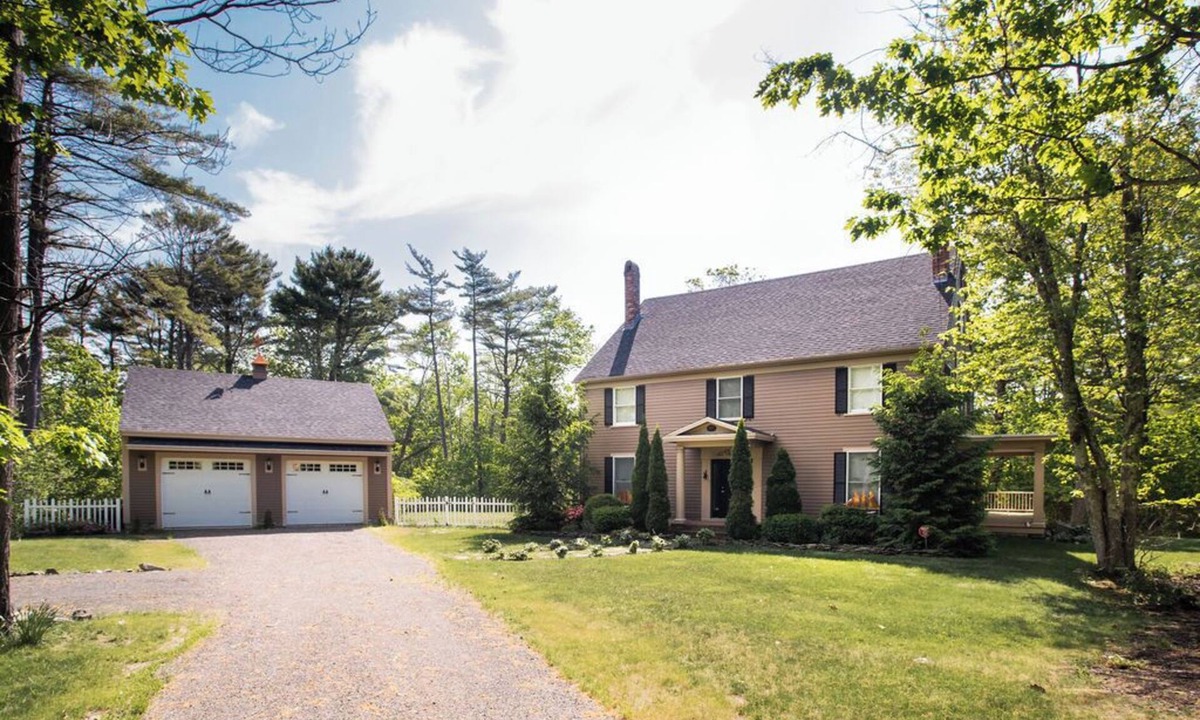 Cape Neddick House | Near Ogunquit Beach & York Beach, The Cliff House and Cape Neddick Country Club
