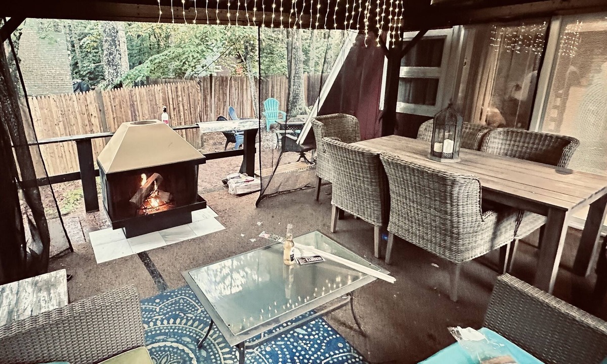 Center Conway Ski Chalet | New winter outdoor space