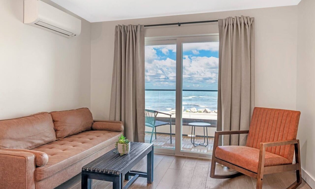 York Beach Hotel | Ocean Surf at York Beach