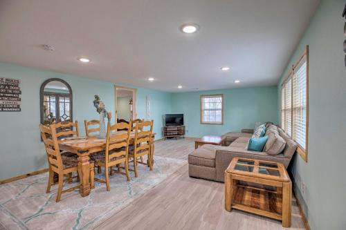 Sylvan Shores House | Outdoor Family Fun: Large Home by Beaver Lake!