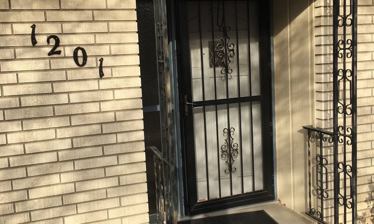 Caldwell Condo | Perfect for Long Stays. Recently remodeled 2 bedroom 1.5 bathroom unit.