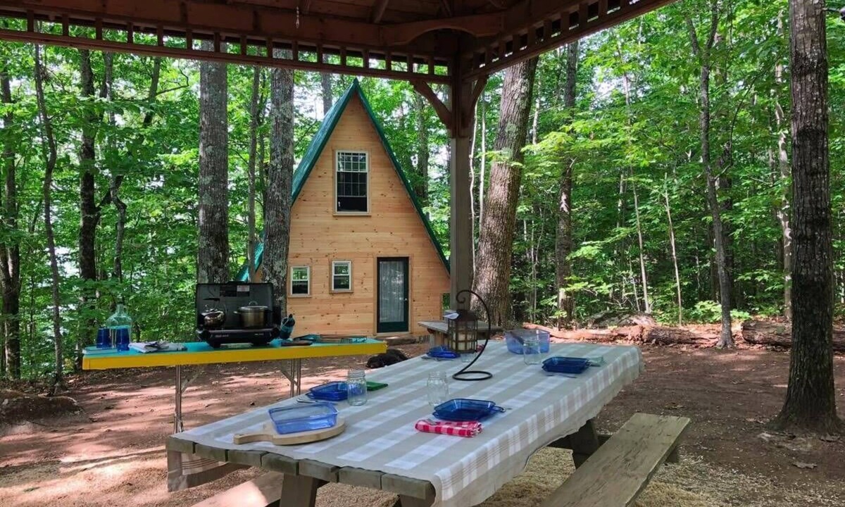 Monmouth House | Pet-Friendly Island A-Frame w/Lake Access