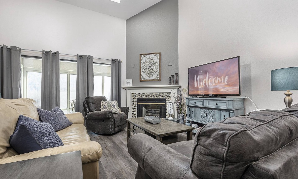 Table Rock Condo | Pointe Royale, Indoor Pool, Fly Fishing