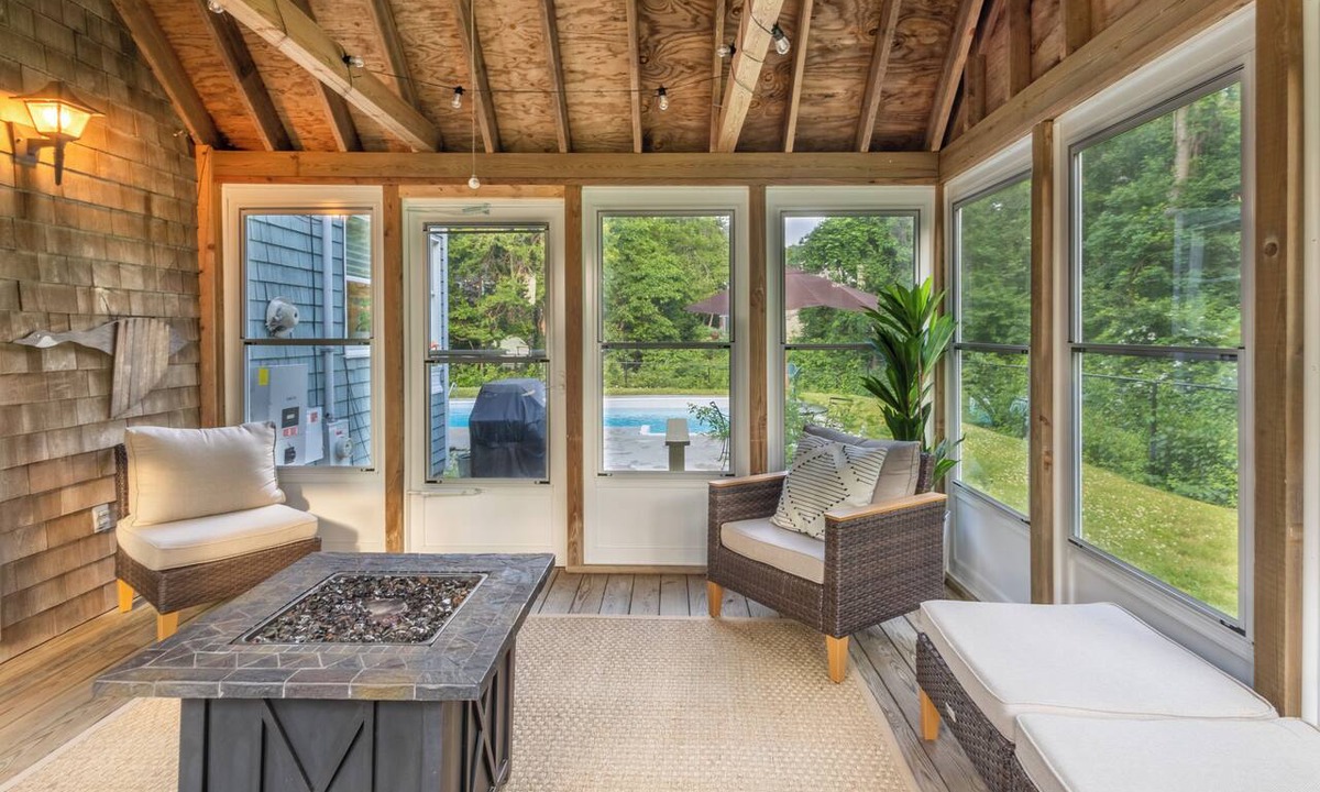 Mashpee Cottage | Pool & Screened Deck! Home 2 Mi to Mashpee Commons