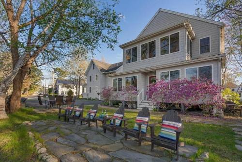 Ocean Park House | Private Coastal Compound Ocean Park Sleeps 25