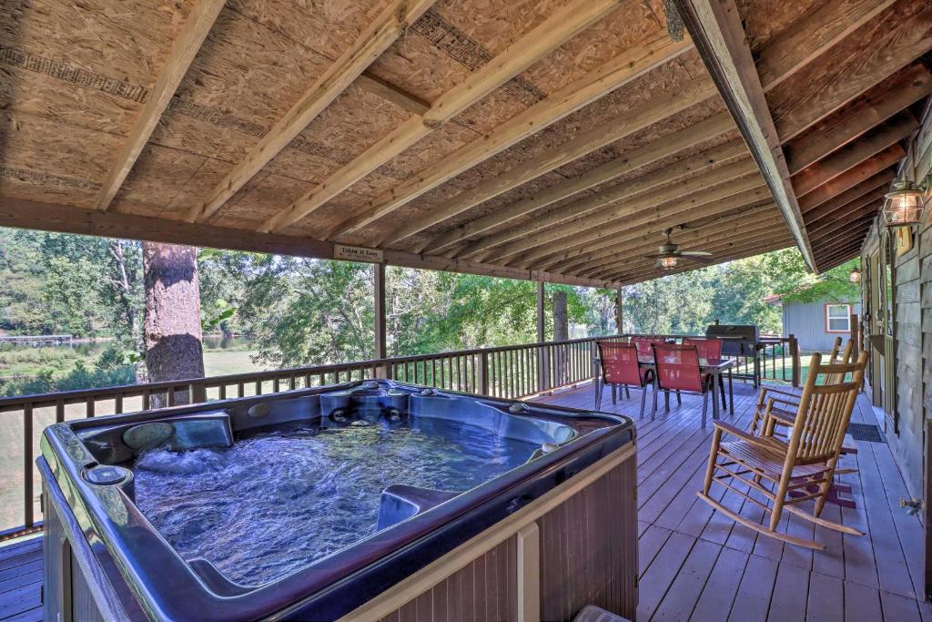 Boswell House | Private Riverfront Cabin with Ozark Mountain View!