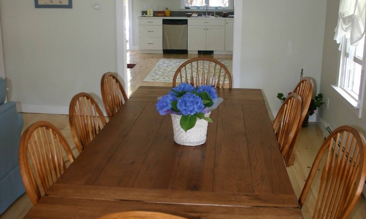West Yarmouth Cottage | Quintessential Cape Cod Cottage