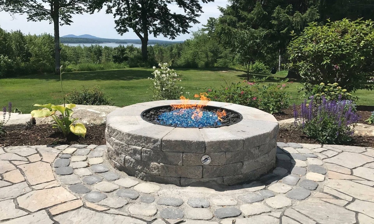 Lamoine House | Relax, Hodgkins' House, near Acadia, Bar Harbor with ocean views of Eastern Bay.