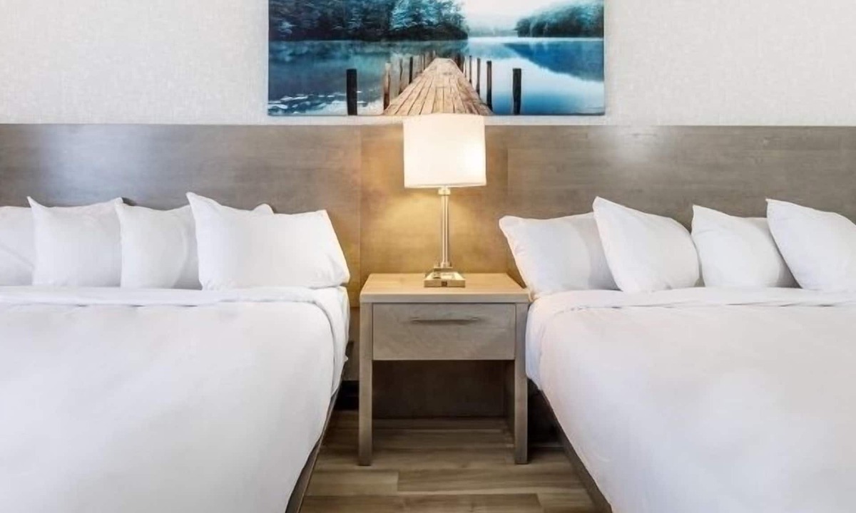 Desjardins Hotel | Repotel Levis