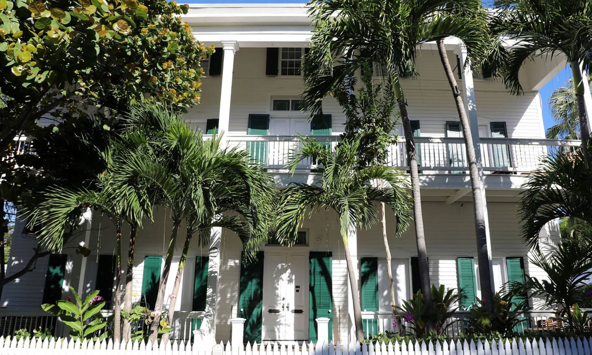 Historic Seaport Hotel | Ridley House - Key West Historic Inns