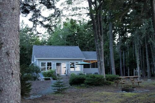Hancock Point House | Romantic Waterfront Cottage with Private Beach & Fireplace Near Hancock, Maine