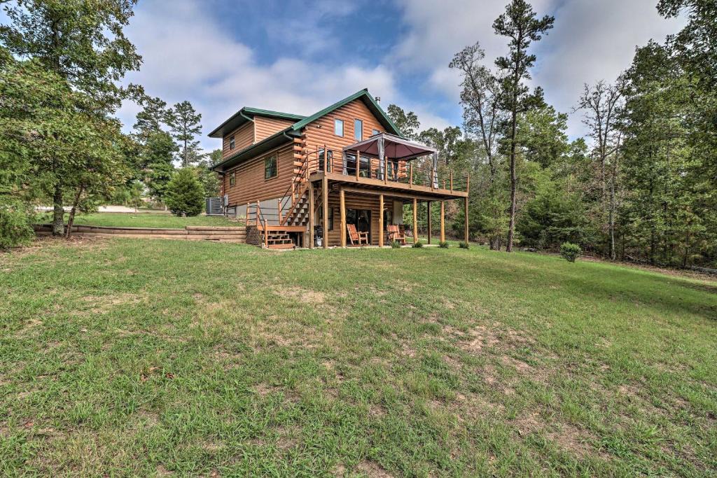 Norfork House | Rural Wooded Cabin Near Trophy Trout Fishing!