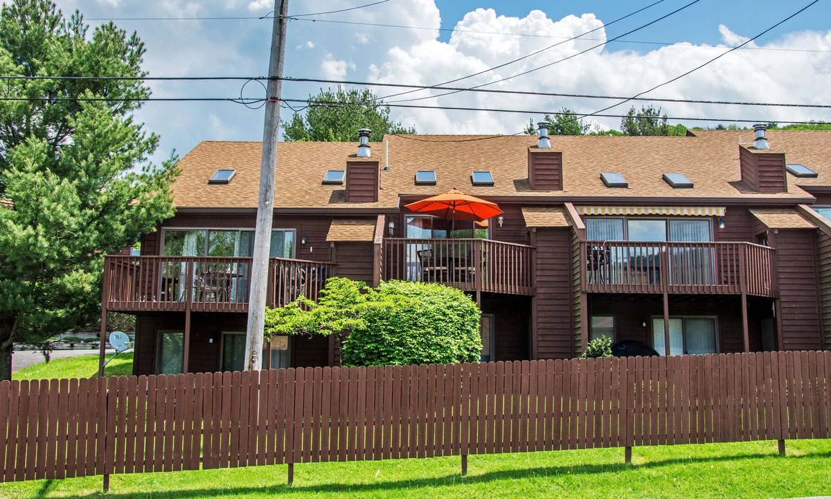 Sunplace House | Sans Souci | Close to Activities + Food!