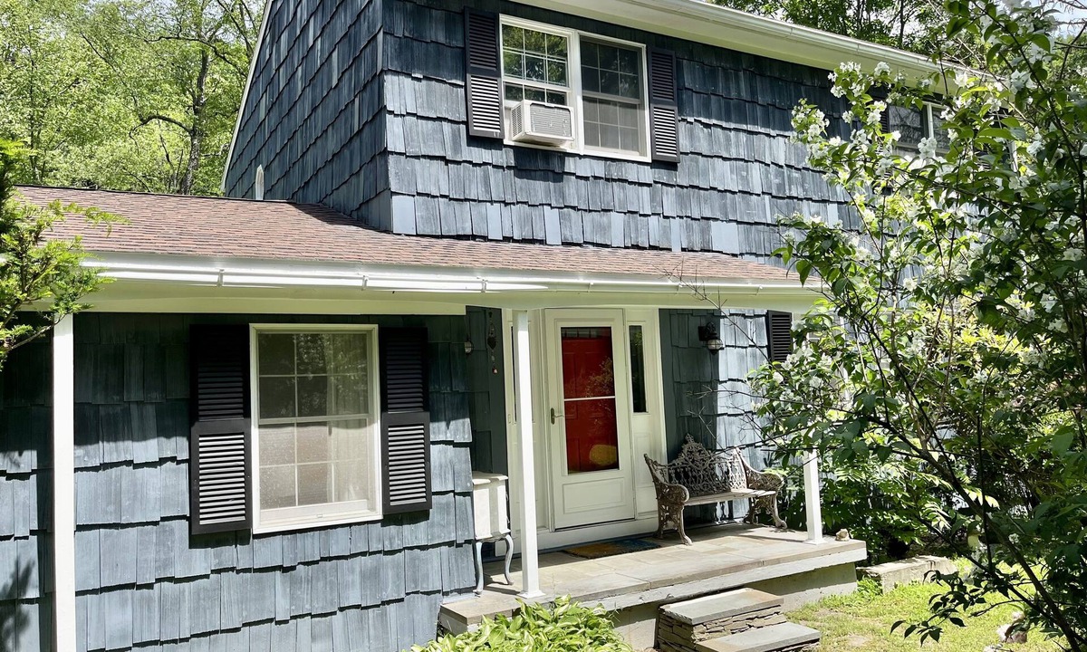 Valatie House | Serenity on Stony Kill: 3BR Creek Front Cottage