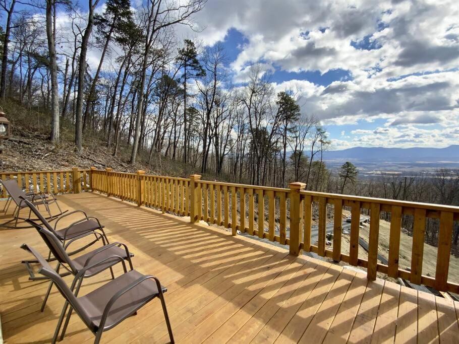 Luray House | Shenandoah Retreat