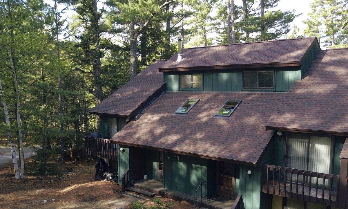 North Conway Condo | Simply the Best - Stonehurst Condo, 3 BR + Loft/2.5 BA