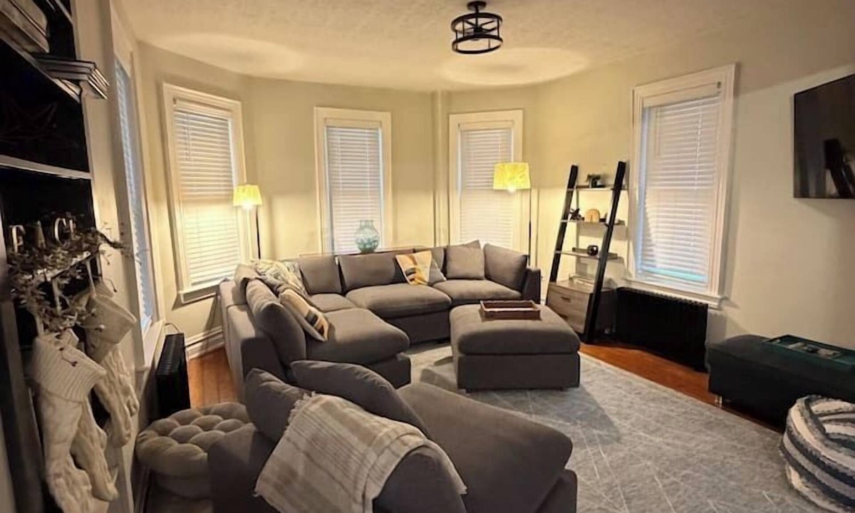 New Oxford House | Spacious 4BR Family Home in New Oxford Fire Pit Near Gettysburg