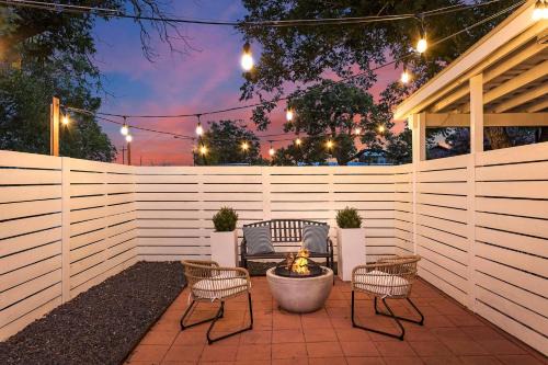 Stonewall House | Stonewall Bungalow 3 - Sleeps 4