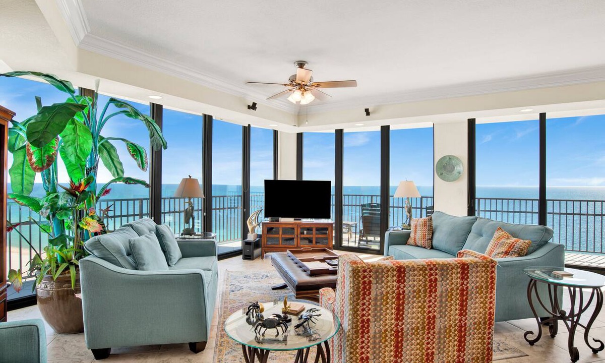 Orange Beach East Condo | Stunning Beachfront Corner 3BR @ Phoenix IX Sleeps 10 Panoramic Views & Pools