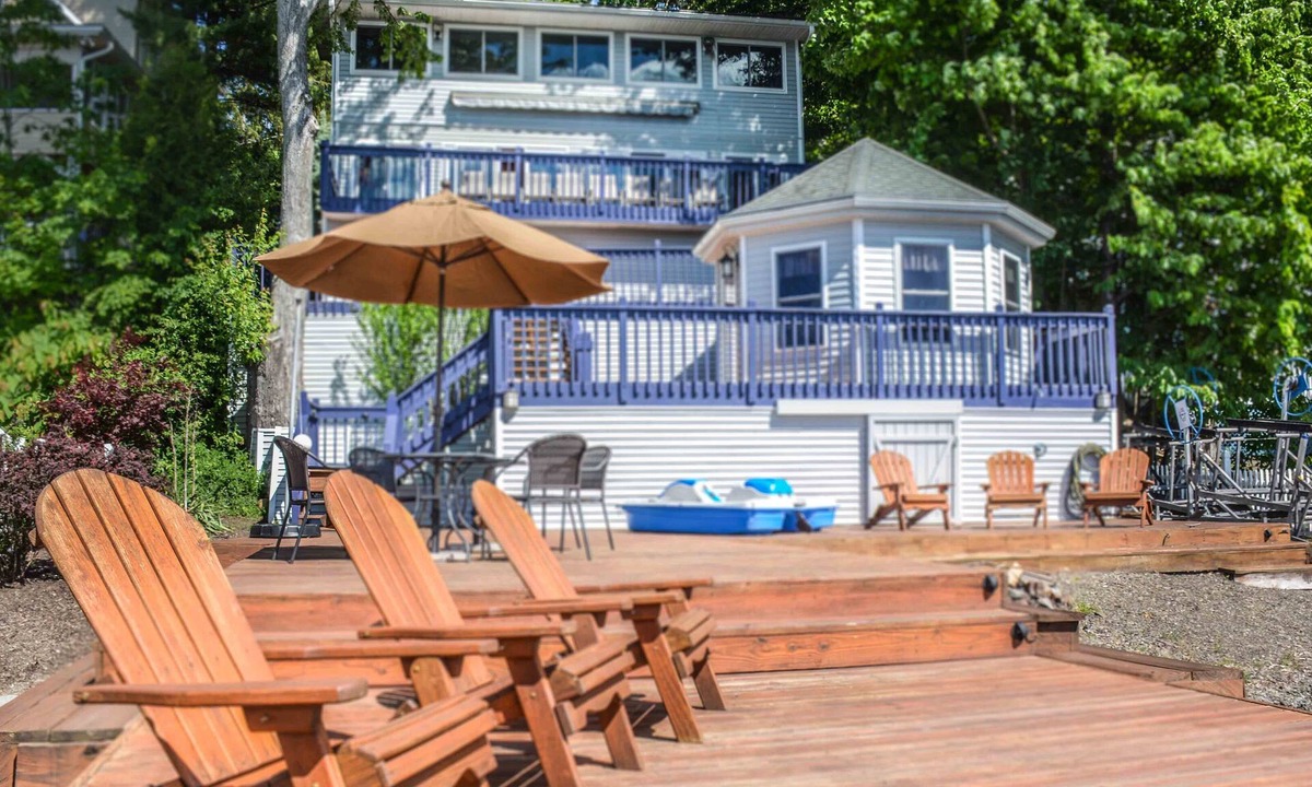 Hammondsport House | Summer Haven:"Tons of Outdoor Space"