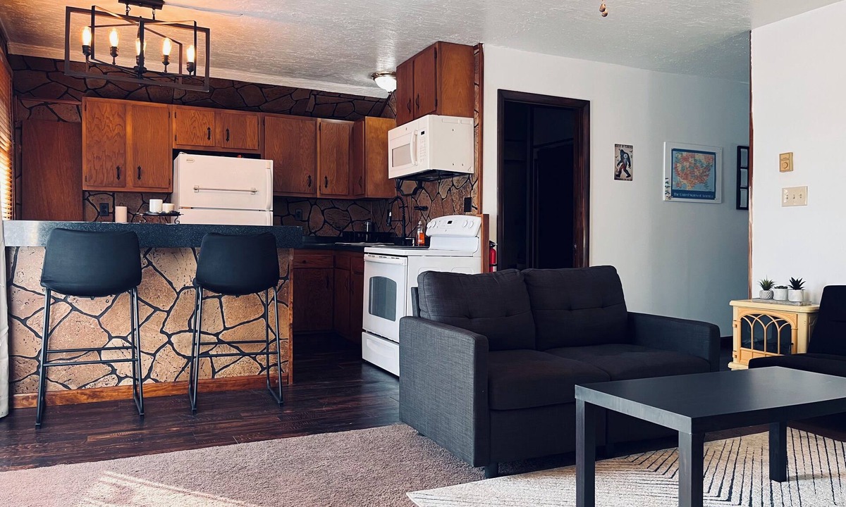 Dover Apartment | Sunrise Balcony, private back porch centrally located minutes to 83 & Rt 30
