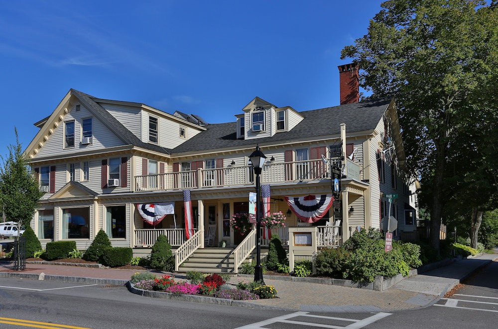 Kennebunk Hotel | The Kennebunk Inn