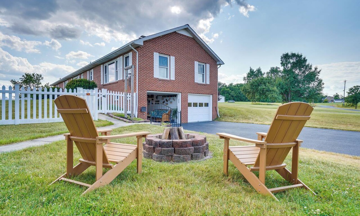Emmitsburg Apartment | The MD/PA Line Retreat: Scenic Country Getaway!