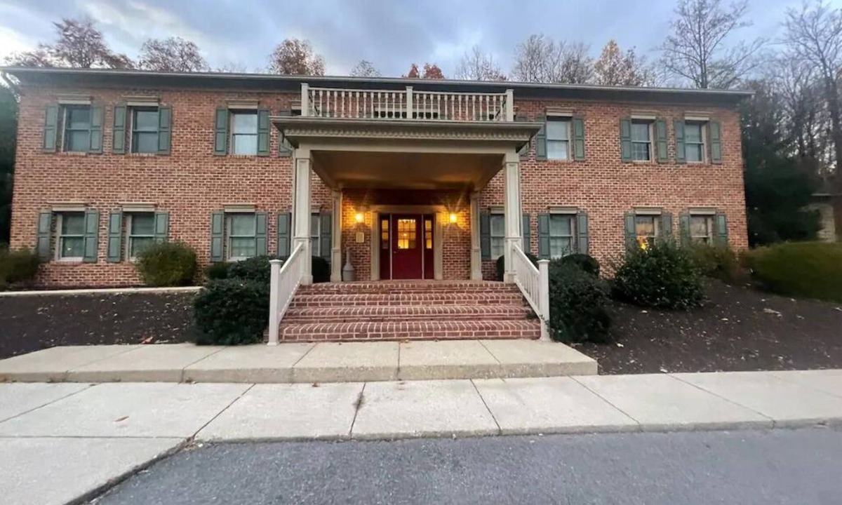 Mercersburg Apartment | The Music Room at Ski Whitetail!