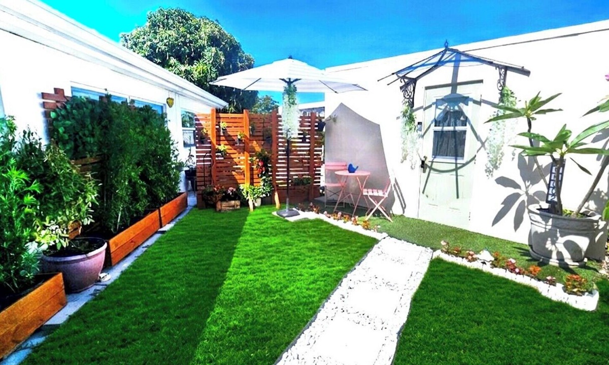 North Andrews Gardens Cottage | The Royal Cottage, Near Airport and Beach