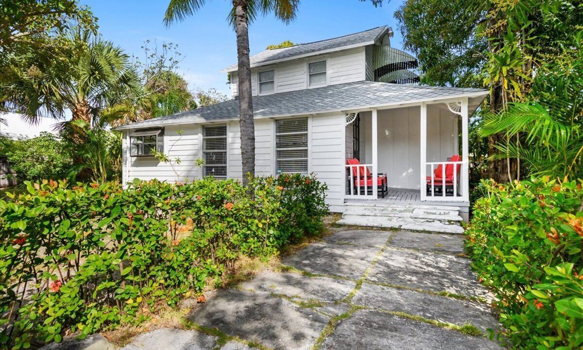Northwood Shores Cottage | Tropical Northwood Cottage, West Palm Beach