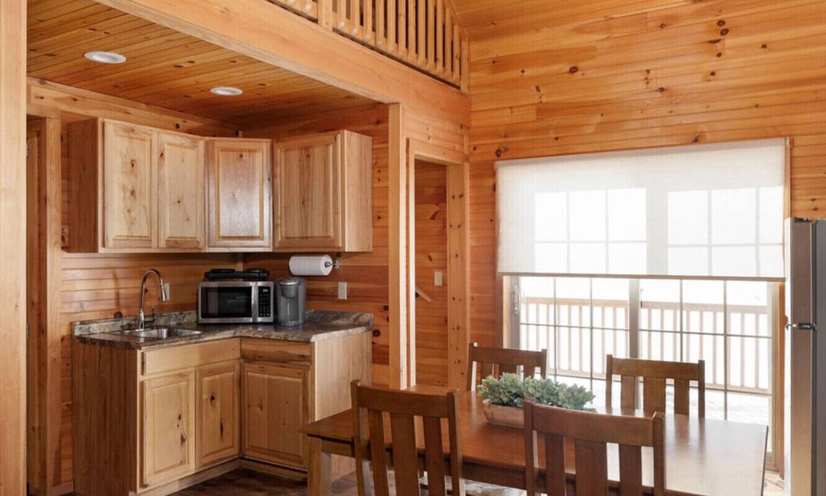 Bethlehem Cabin | Two Bedroom Log Cabin Lake View White Mountains