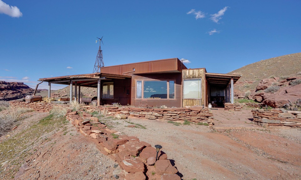 Moab House | Ultimate Base Camp! Disc Golf, Hike, ATV, Views
