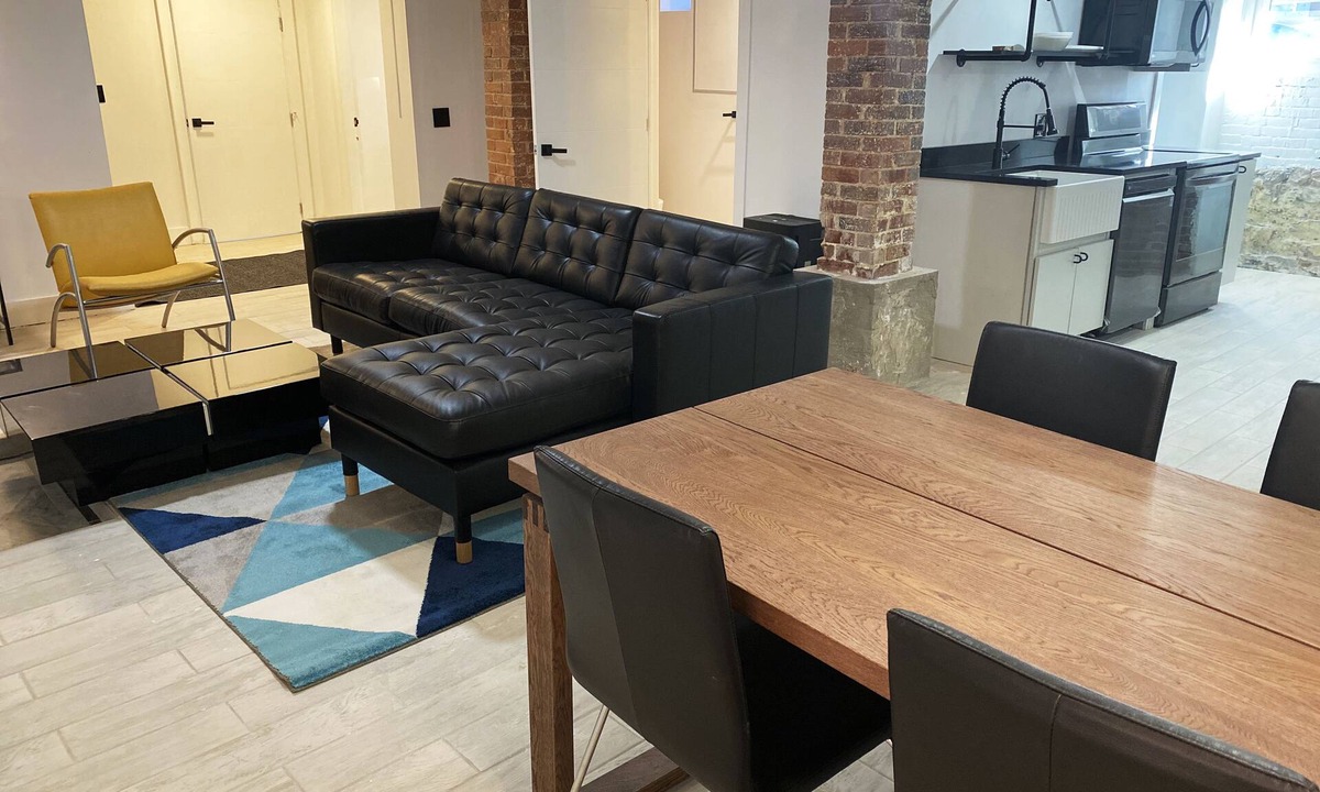 West End Apartment | Ultra cool new modern flat