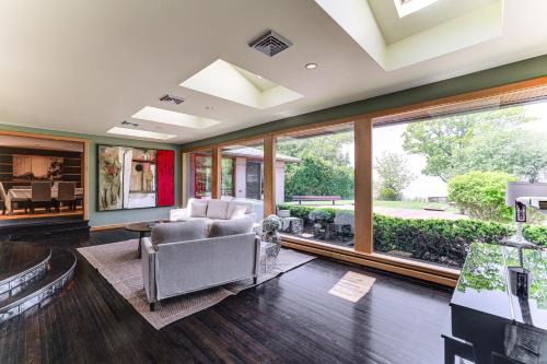 Lake View House | Waterfront Deck | Canada Sunset | Western New York