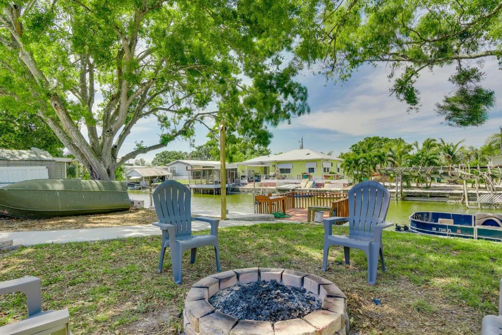 Buckhead Ridge House | Waterfront Okeechobee Getaway w/Backyard Dock!
