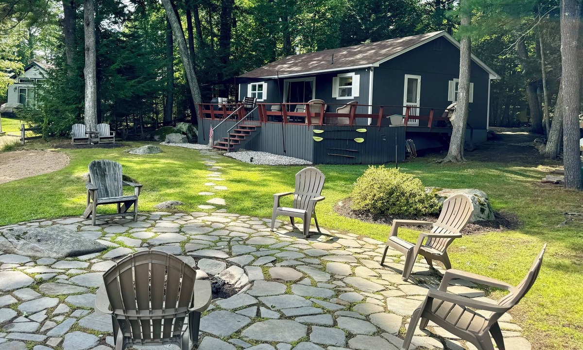 Moultonborough Cottage | Waterfront Winnipesaukee 3 BR/2 BA Cottage with Private Dock and Sandy Beach