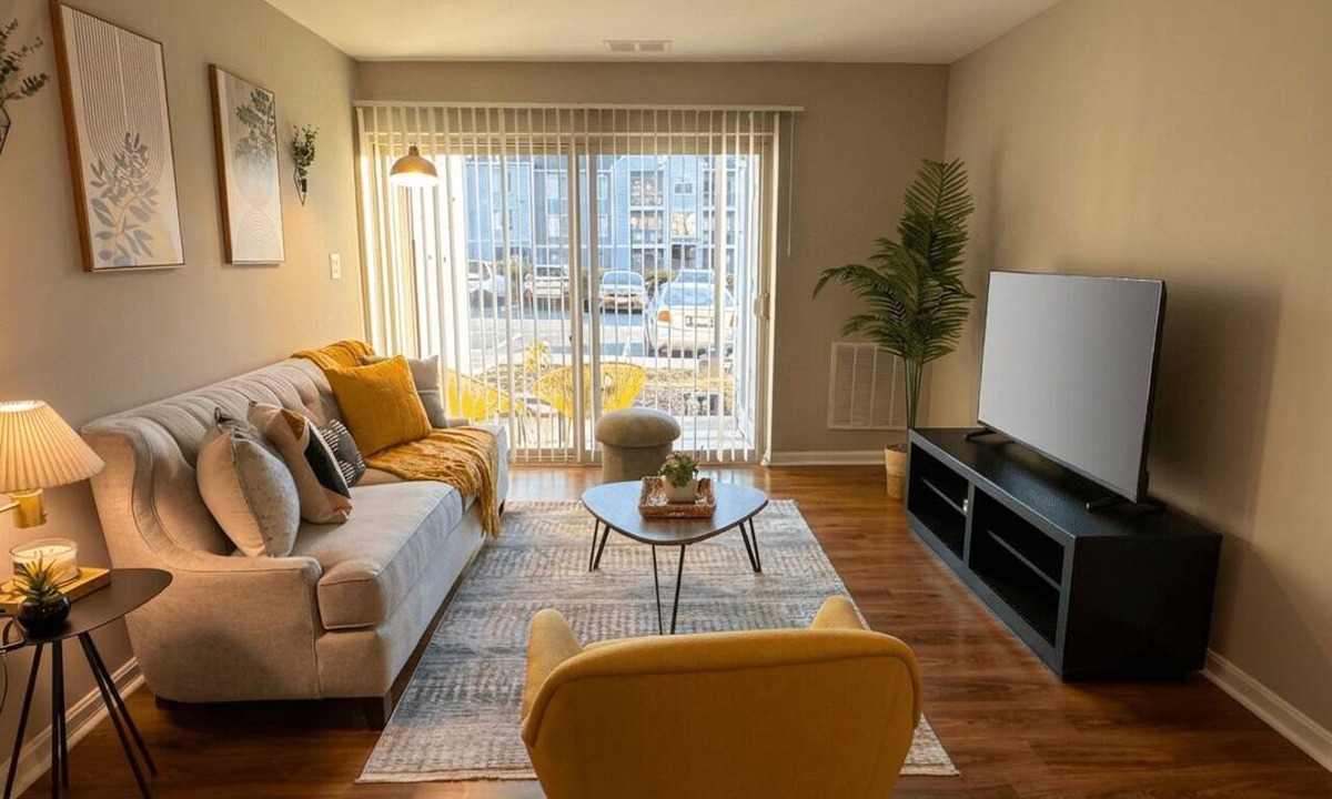 Reston Bed & Breakfast | Waterside - Unit 11 Reston