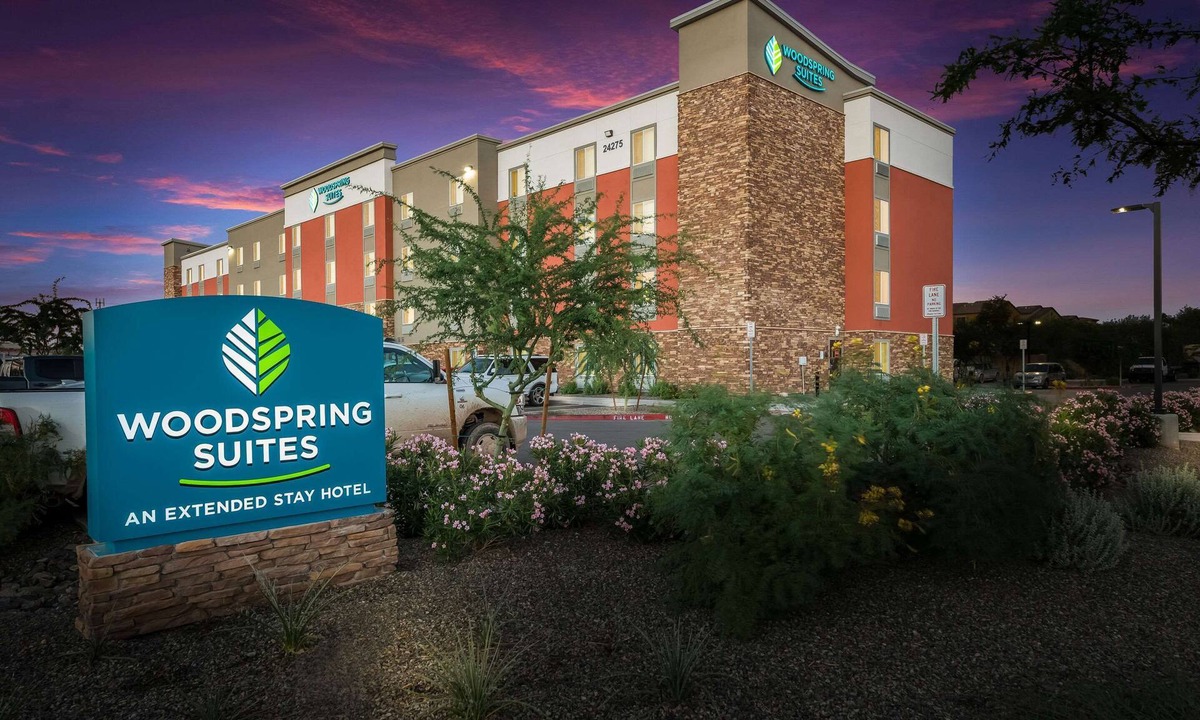 Deer Valley Hotel | WoodSpring Suites Phoenix-Deer Valley