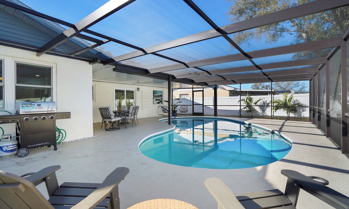 Dunedin House | WOW! Dunedin Coastal heated POOL Home-beaches-eateries-near downtown