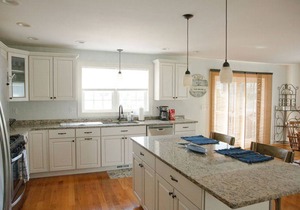 Beautiful 3 Bedroom 3 Bath Beach House in Bonnet Shores!