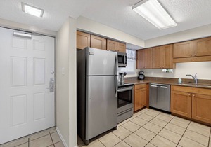 Oceanfront 2BR Condo w/Private Balcony at Paradise Beach Club, Unit 341