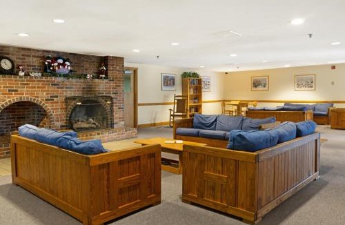 Sunday River Area Apartment | 1 Bed 1 Bath Vacation home in Newry