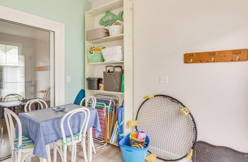 Summer Village House | 1 Mi to Moody Beach: Cottage w/Pool Access!