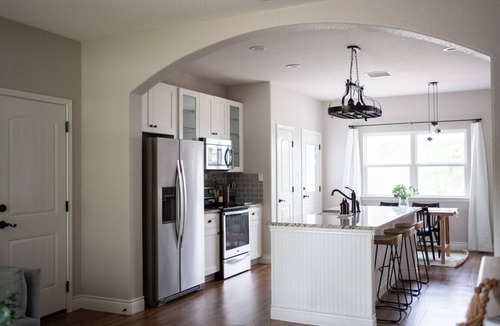 Canyon Lake Cottage | 10mins to Lake, River, Wimberley, & Whitewater Amp